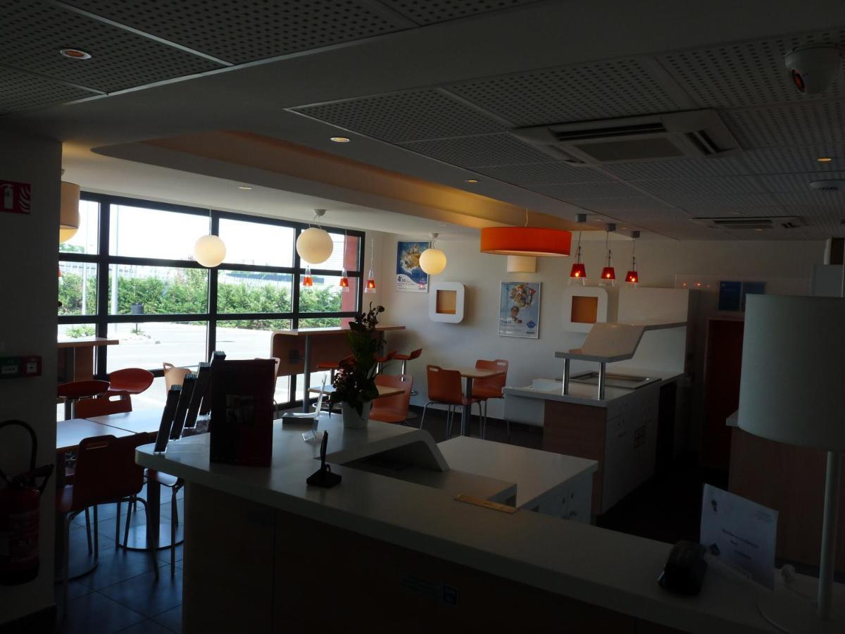 Ibis Budget Montauban Les Chaumes Exterior foto