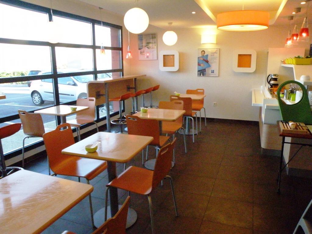 Ibis Budget Montauban Les Chaumes Exterior foto