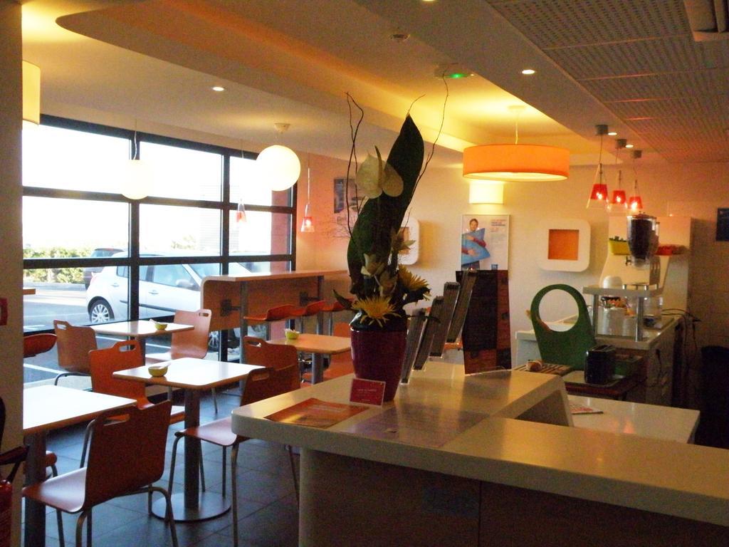 Ibis Budget Montauban Les Chaumes Exterior foto