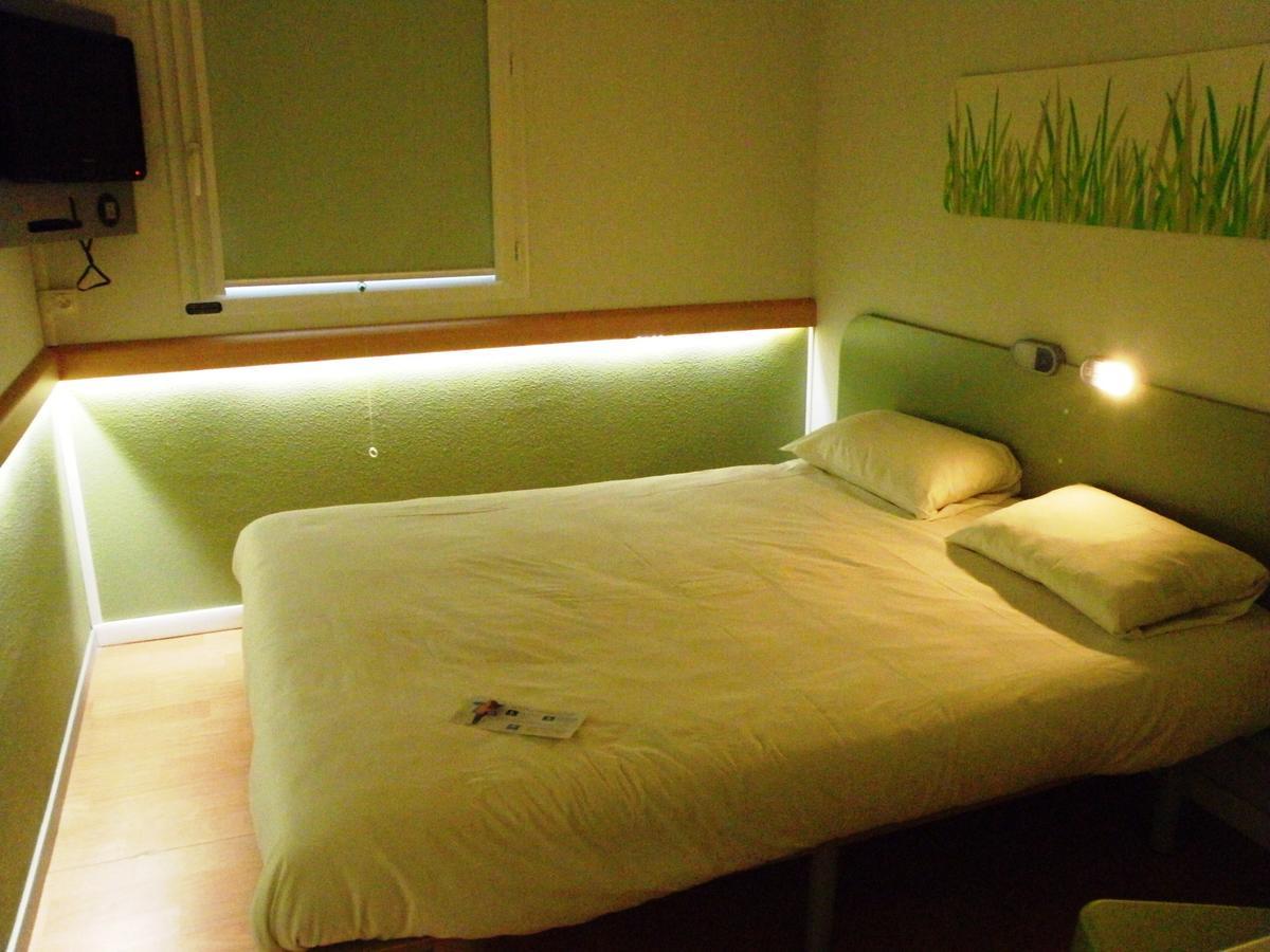 Ibis Budget Montauban Les Chaumes Quarto foto