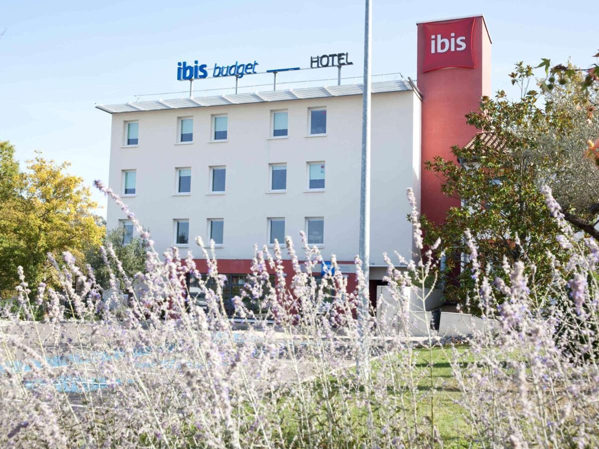 Ibis Budget Montauban Les Chaumes Exterior foto